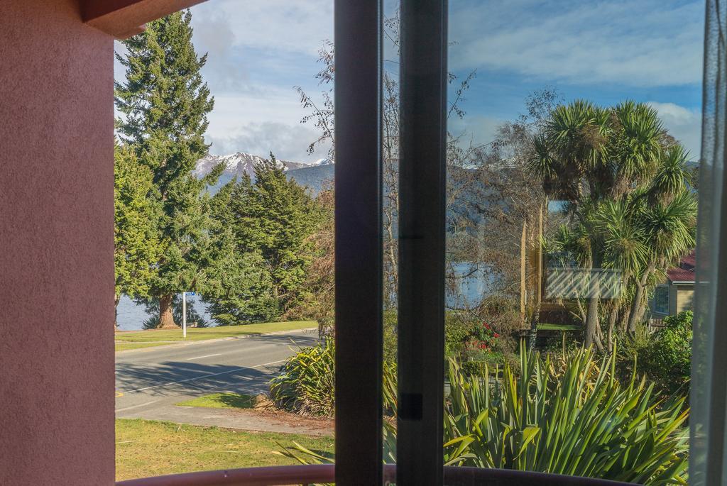 Red Tussock Motel Te Anau Zewnętrze zdjęcie