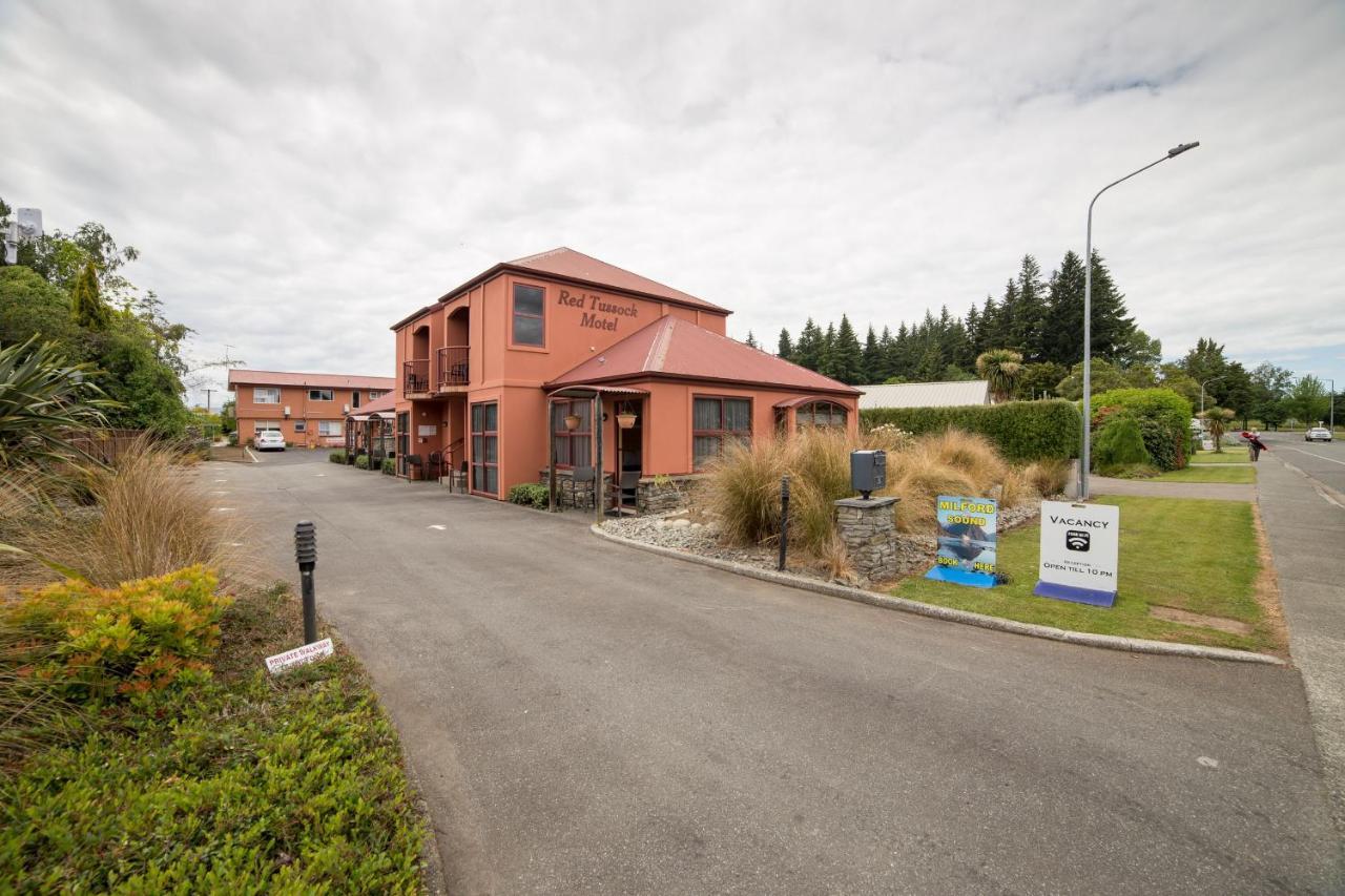Red Tussock Motel Te Anau Zewnętrze zdjęcie